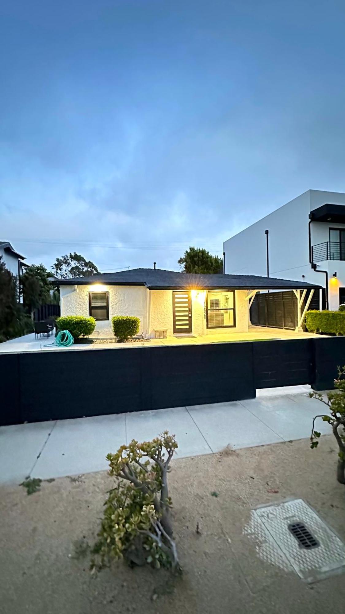 Modern Studio Stylish &Cozy Back Unit Los Angeles Exterior photo