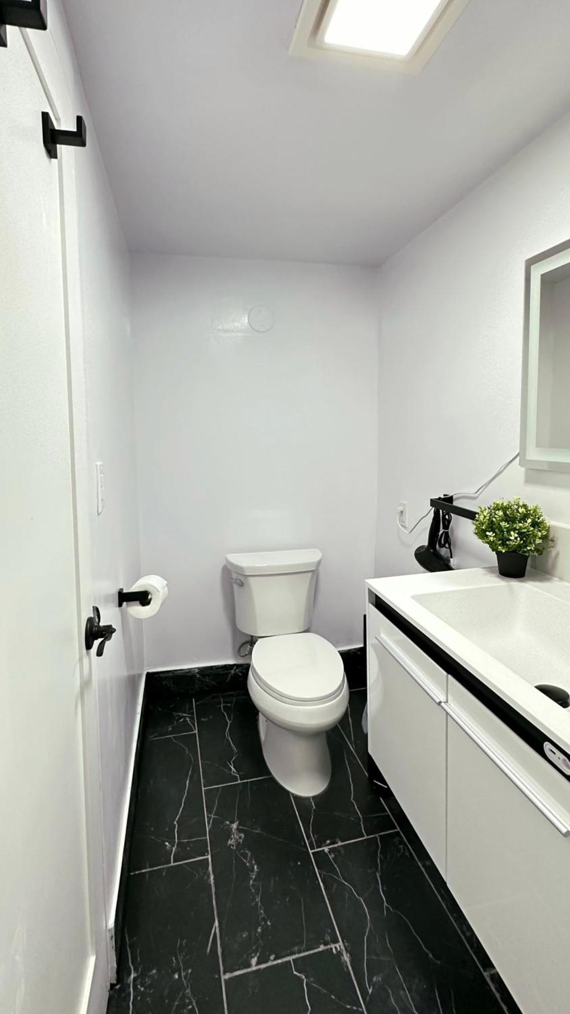 Modern Studio Stylish &Cozy Back Unit Los Angeles Exterior photo