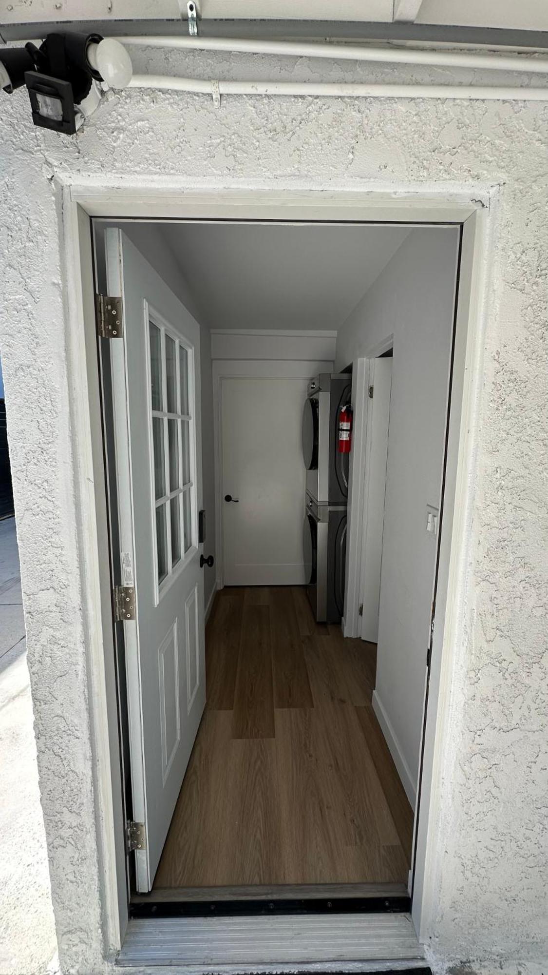 Modern Studio Stylish &Cozy Back Unit Los Angeles Exterior photo