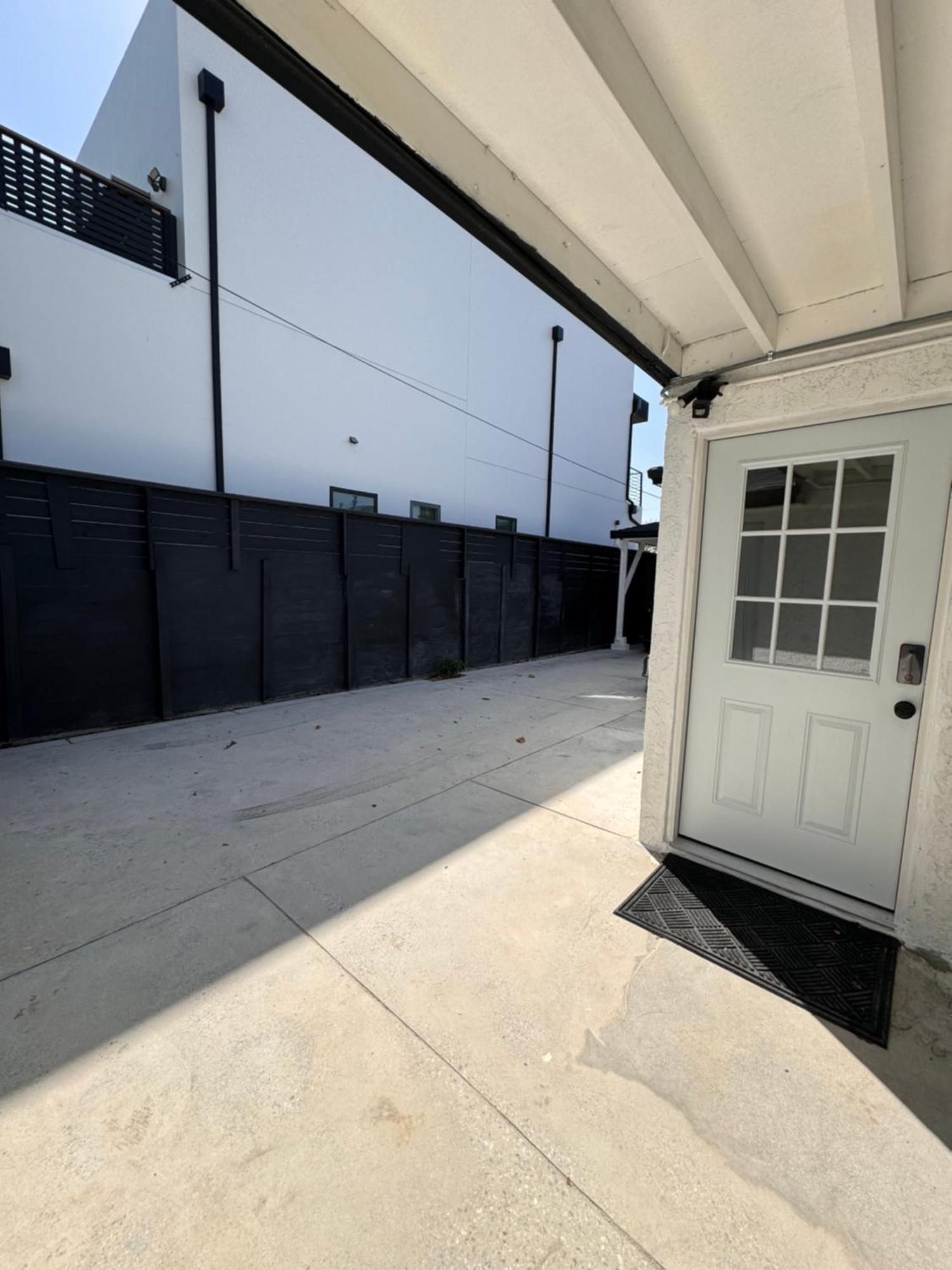 Modern Studio Stylish &Cozy Back Unit Los Angeles Exterior photo